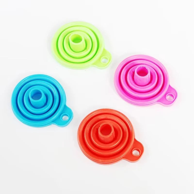 Engine Funnel Car Universal Silicone Liquid Funnel Washer Fluid Change Foldable Portable Auto Engine Oil Petrol Change Funnel